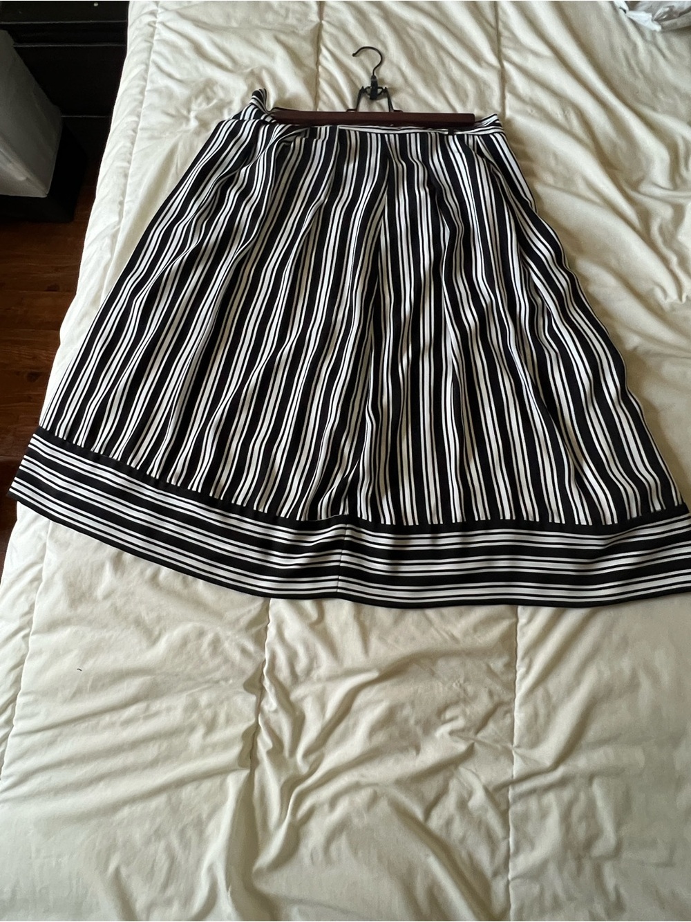 Banana Republic Bleu and White Striped Skater Skirt